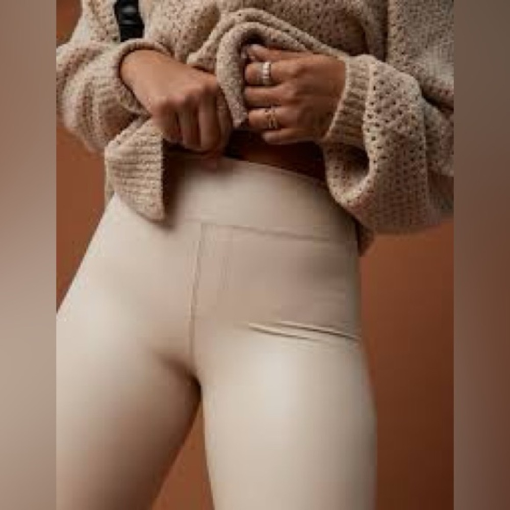 OFFLINE By Aerie Real Luxe Faux Leather Legging - Picture 6 of 6
